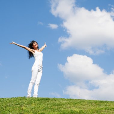 Membangun Harmoni Lewat Langkah Sehari-hari